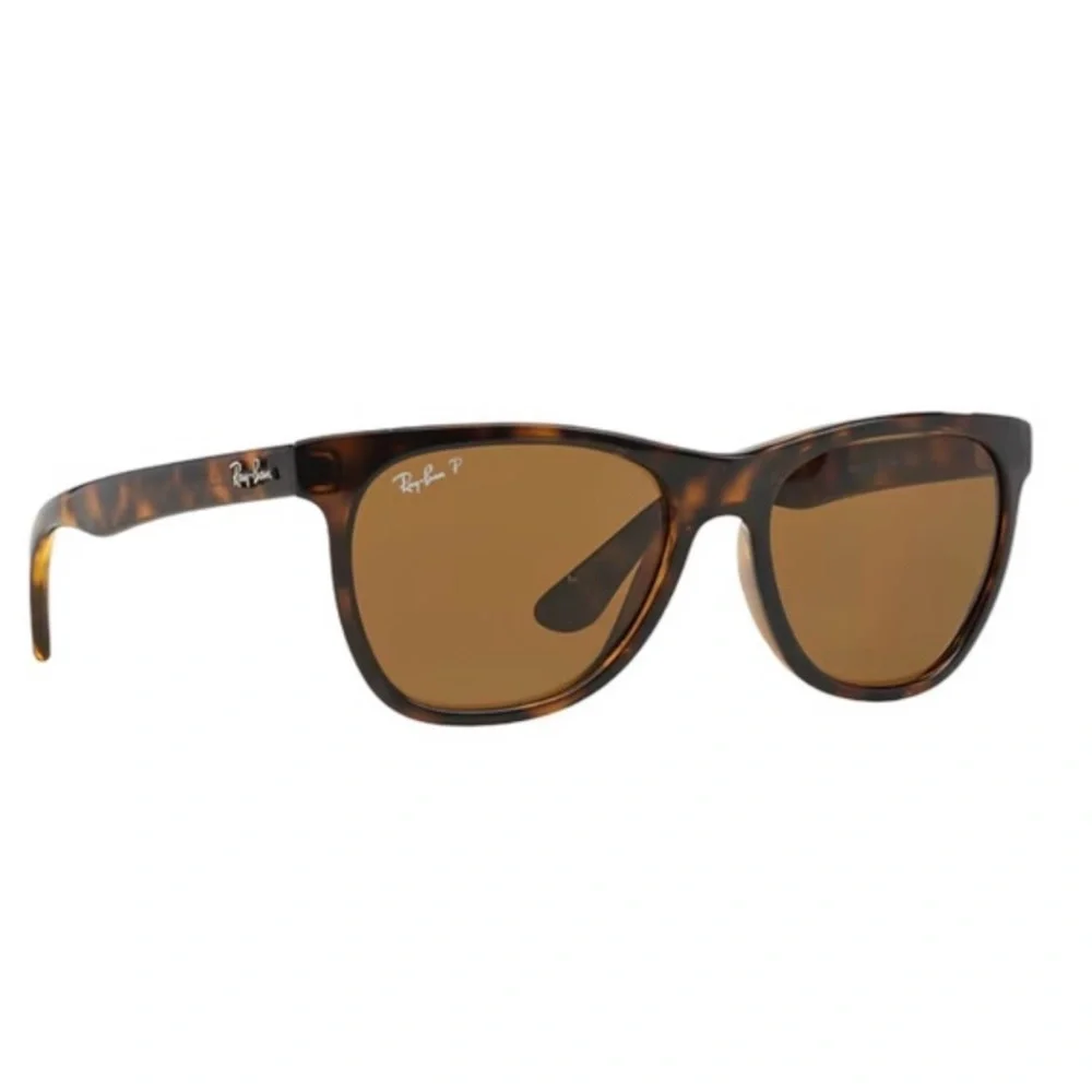 RAY-BAN • Polarized Light Havana Sunglasses RB4184